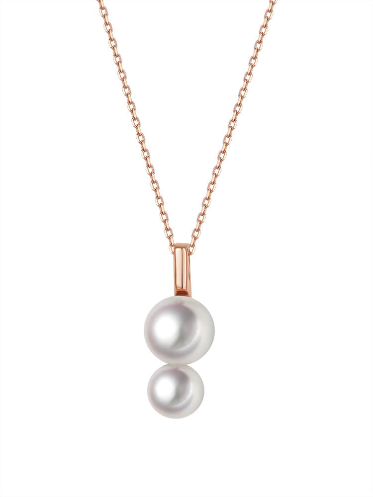Pearl necklace in rose gold