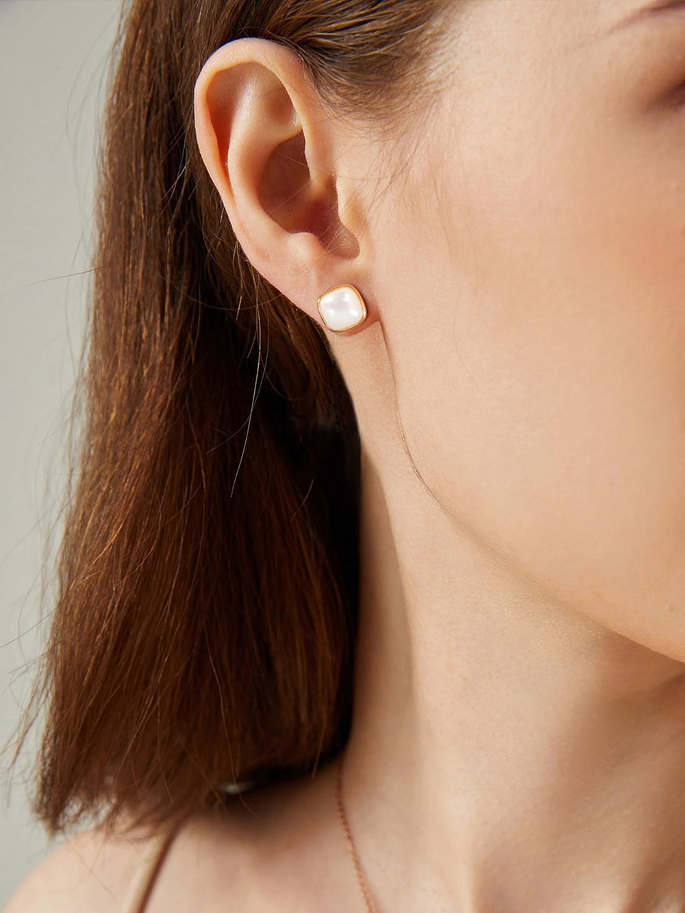 Convex Shape Mother Of Pearl Stud Earrings