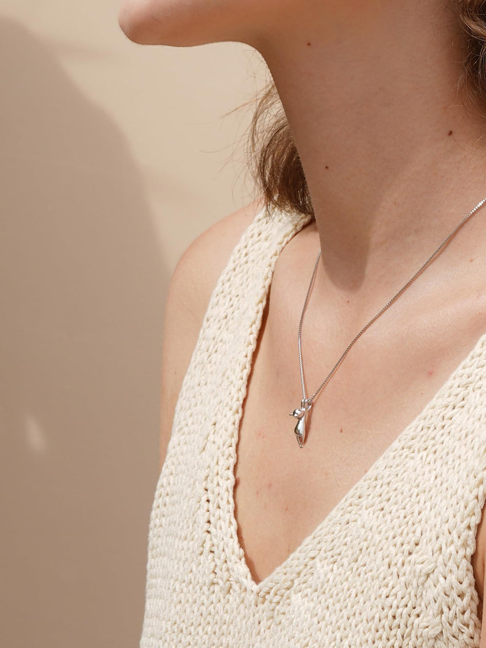 S.Leaf 925 Sterling Silver Swing Cat Necklace