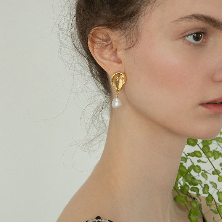 Asymmetrical Baroque Pearl Stud Earrings Gold